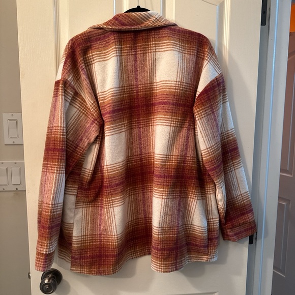 Plaid Button-Up Shacket - Picture 2 of 2